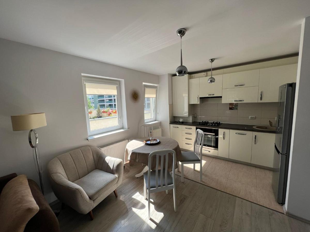 Kronstader Apartaments Braşov Exteriör bild