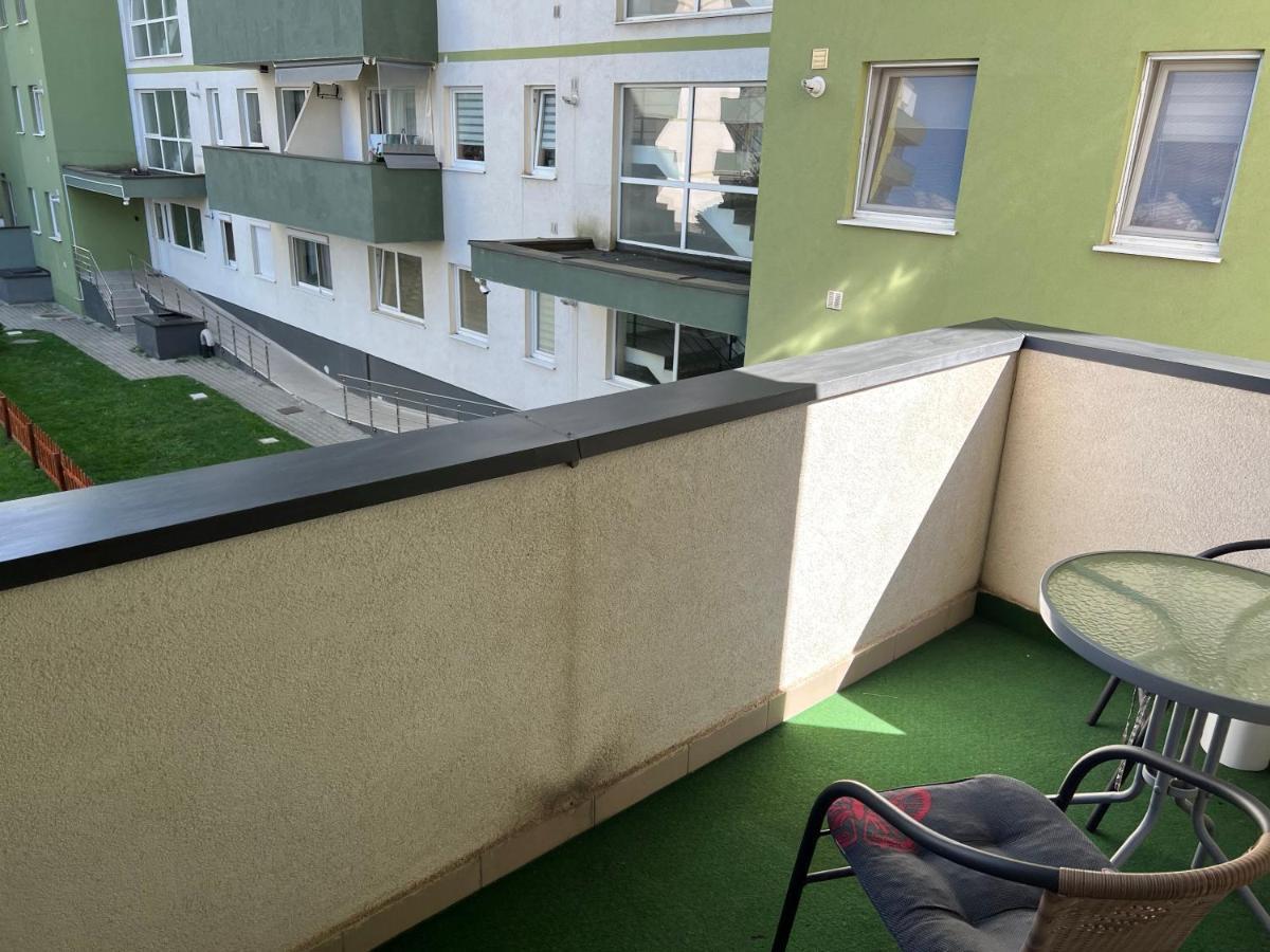 Kronstader Apartaments Braşov Exteriör bild